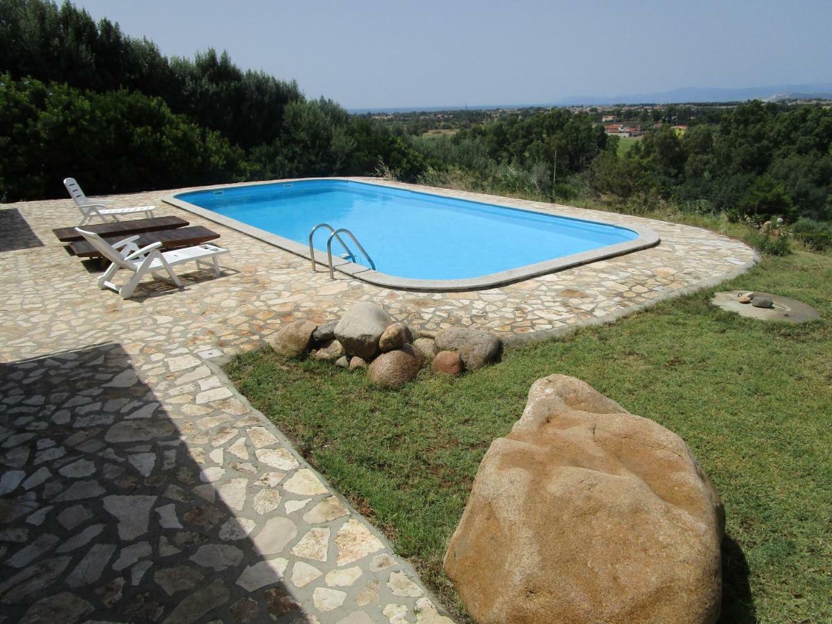 Villa Ingeborg Quartu SantʼElena Exterior foto